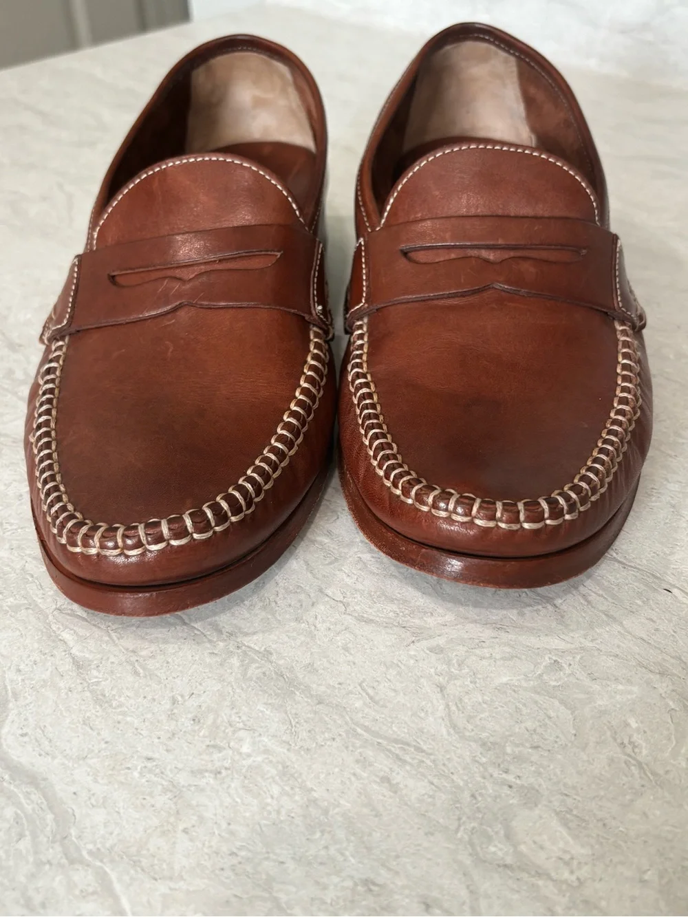 Johnston & Murphy Men's Chestnut Brown Sheepskin Leather Penny Loafers